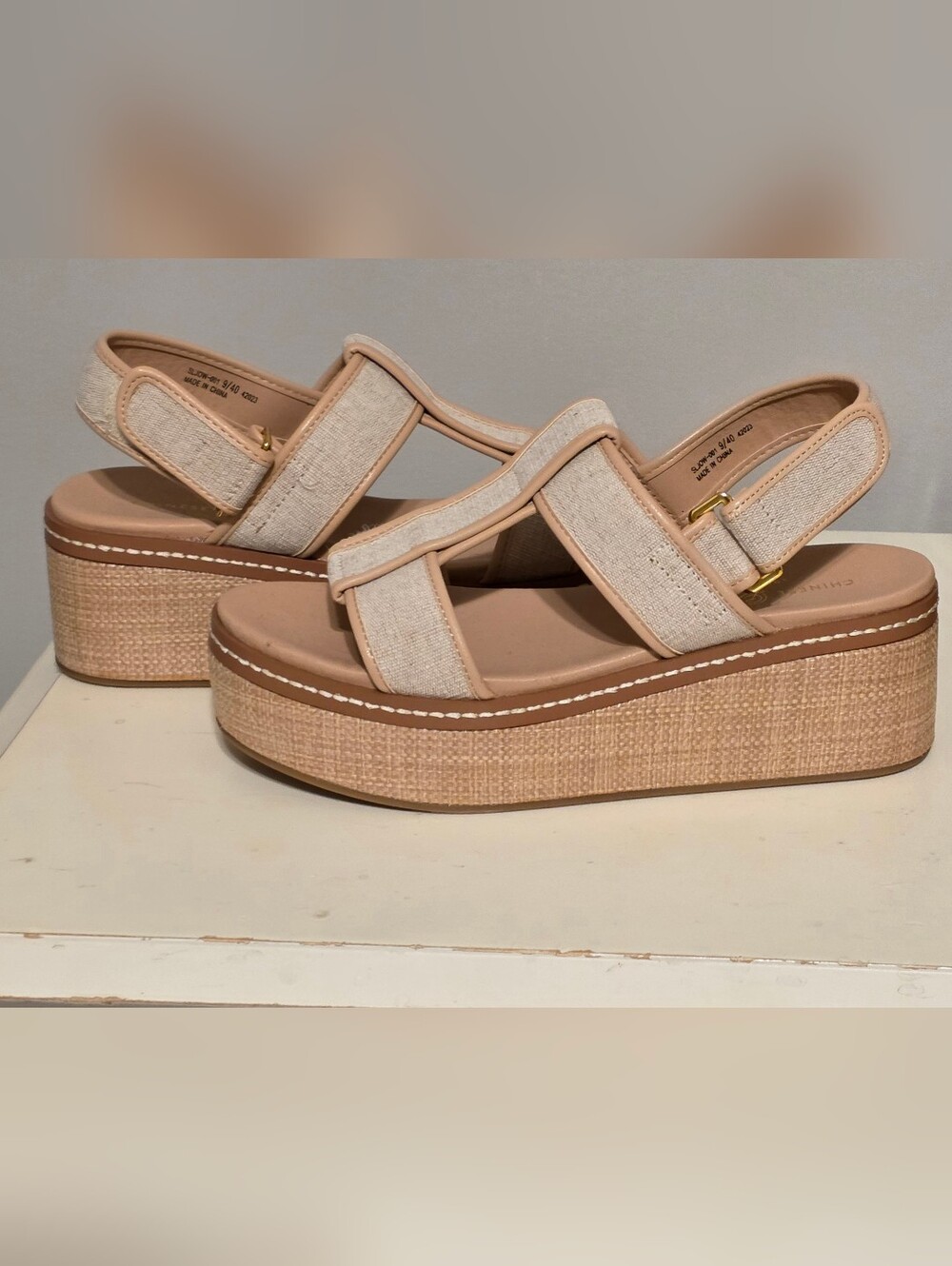 Chinese Laundry Platform Slingback Sandals in Natural Beige - Women Size 9